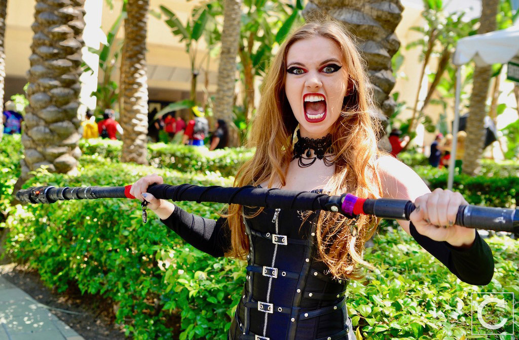 WonderCon 2017 Cosplay Funny Female Sith Star Wars