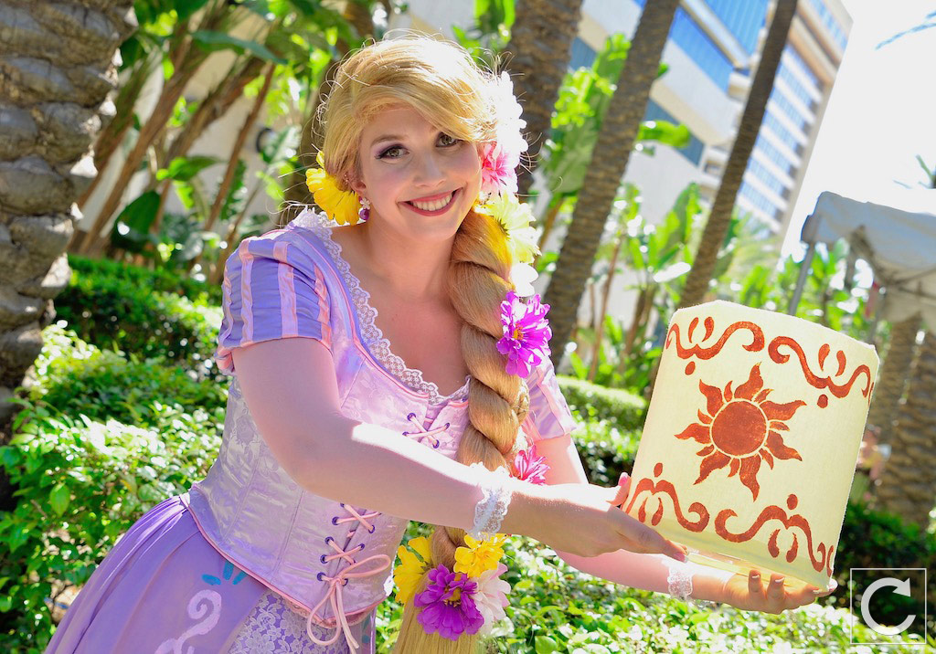 WonderCon 2017 Cosplay Tangled Rapunzel